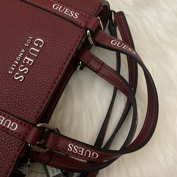 GUESS mini shoulder tote bag - Picture 3 of 9